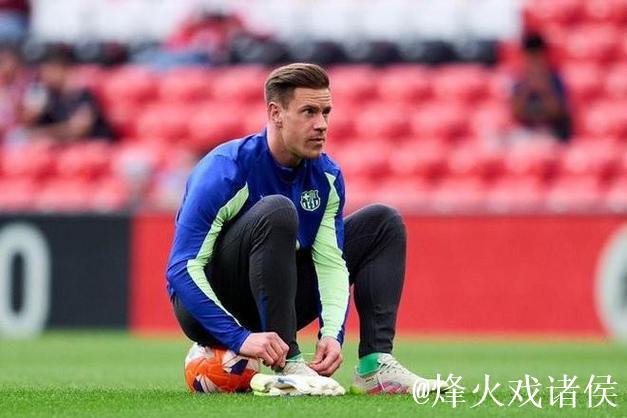 每体：特狮距复出仅一步之遥，将成为巴萨的第三